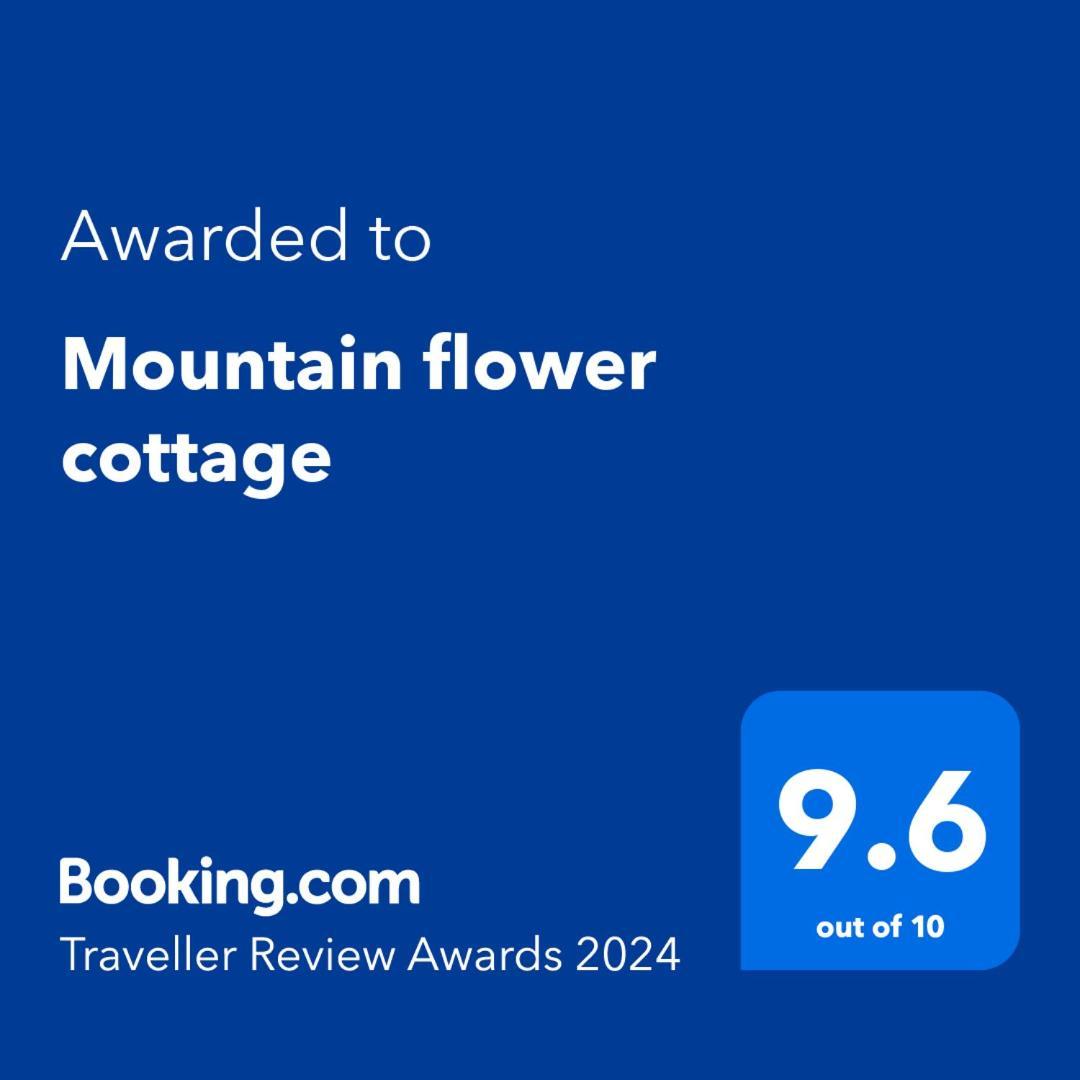 Mountain Flower Cottage Stepantsminda Exterior photo